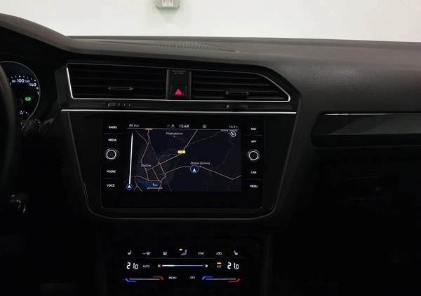 Volkswagen Tiguan cena 134999 przebieg: 141000, rok produkcji 2021 z Głuszyca małe 781